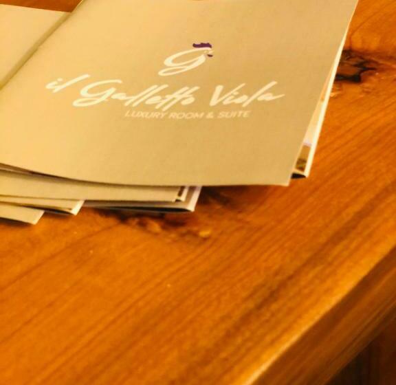 مبيت وإفطار Il Galletto Viola, Luxury Room & Suite