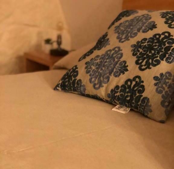 مبيت وإفطار Il Galletto Viola, Luxury Room & Suite