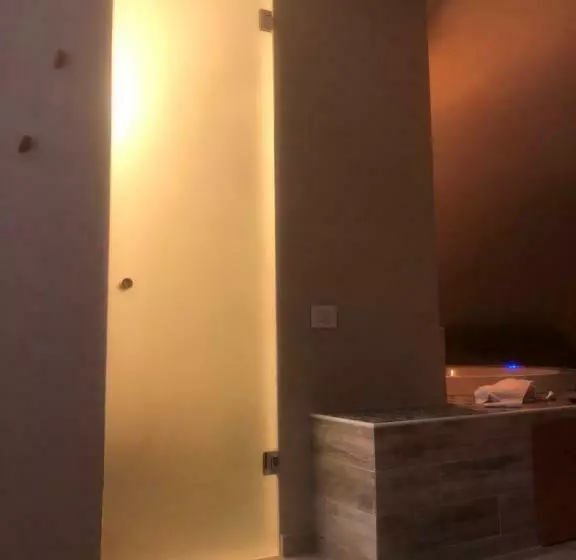 Aamiaismajoitus (B&B) Il Galletto Viola, Luxury Room & Suite