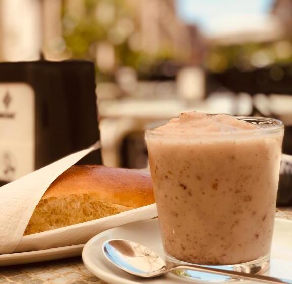 مبيت وإفطار Il Galletto Viola, Luxury Room & Suite