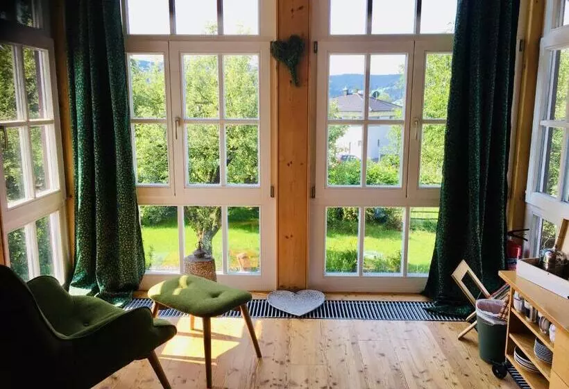 Aamiaismajoitus (B&B) Naturforsthaus Eddas Zimmer Für Hunde Und Naturverbundene Menschen