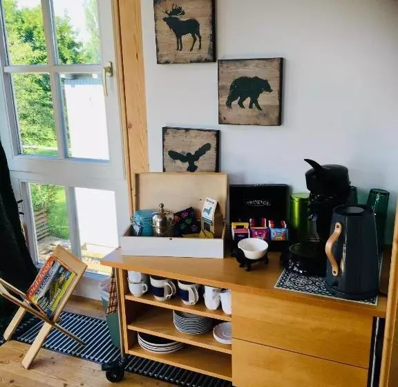 Aamiaismajoitus (B&B) Naturforsthaus Eddas Zimmer Für Hunde Und Naturverbundene Menschen