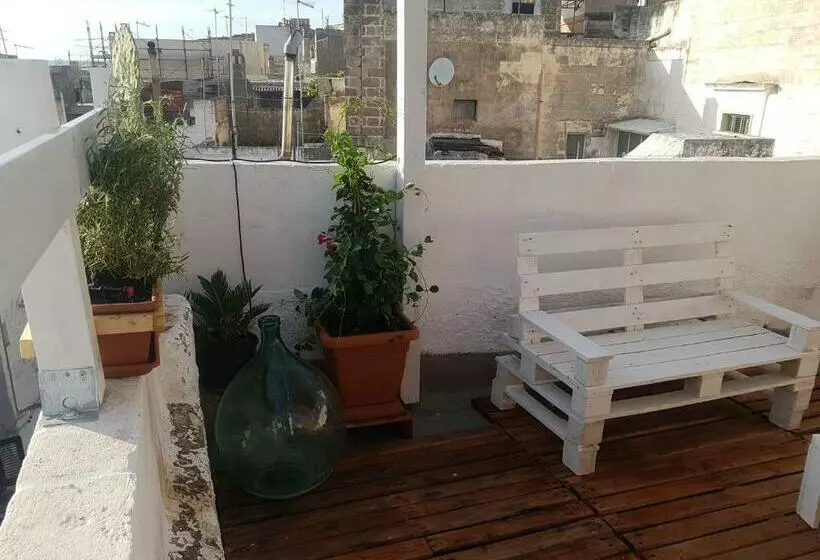 ベッドアンドブレックファースト Santea