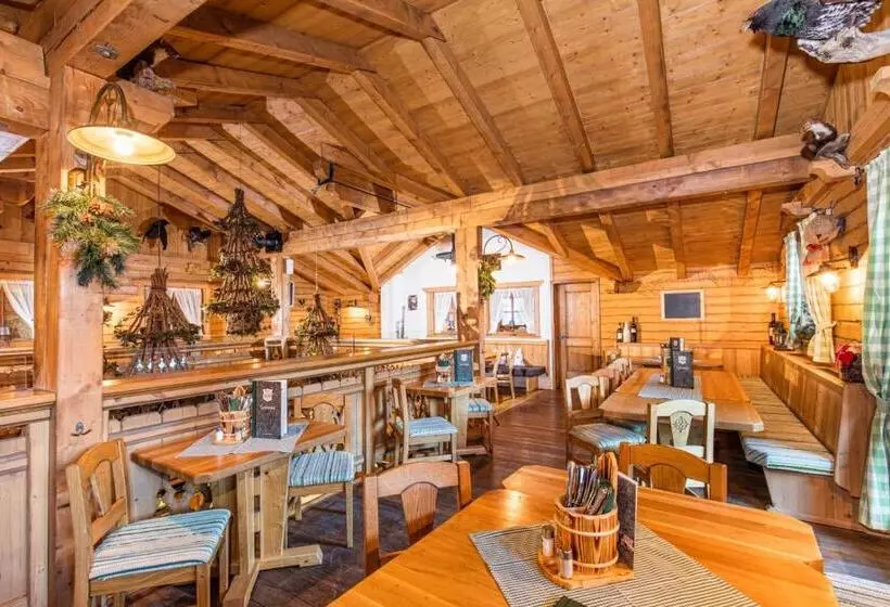 Giggi Tenne Studios