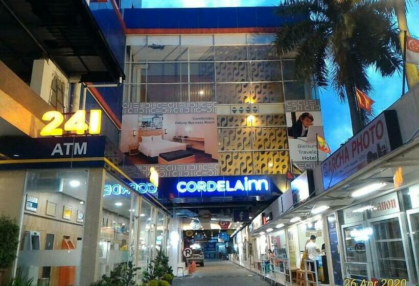 Отель Cordela Inn Millennium Medan