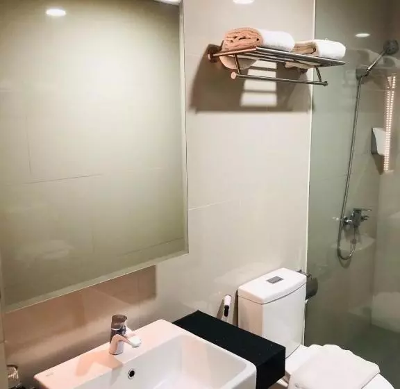 هتل Cordela Inn Millennium Medan