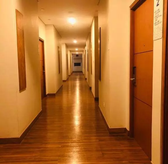 هتل Cordela Inn Millennium Medan