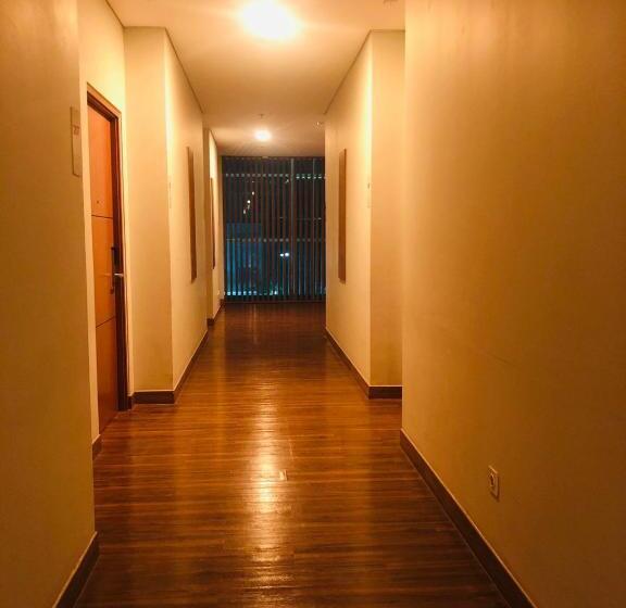 Отель Cordela Inn Millennium Medan