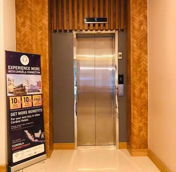 هتل Cordela Inn Millennium Medan