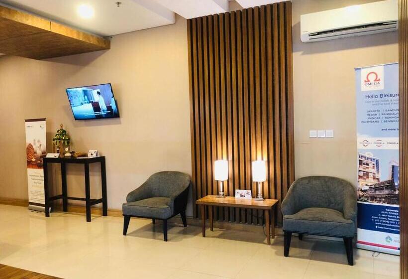 Отель Cordela Inn Millennium Medan