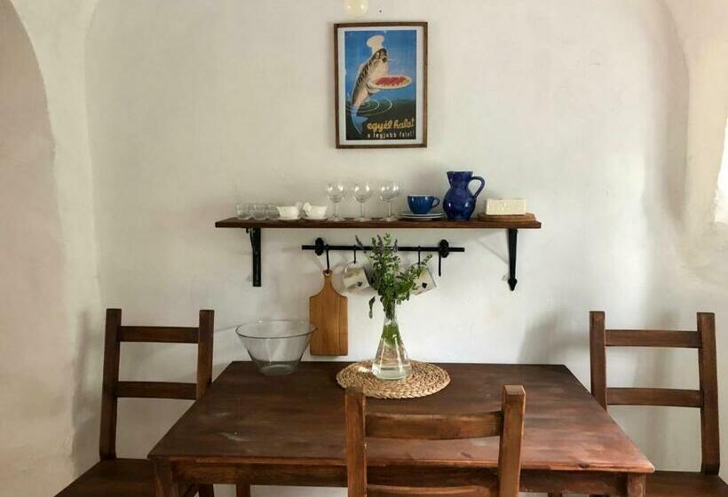 Пансион Káli Kerted Vendégházak Karolin Néni Háza