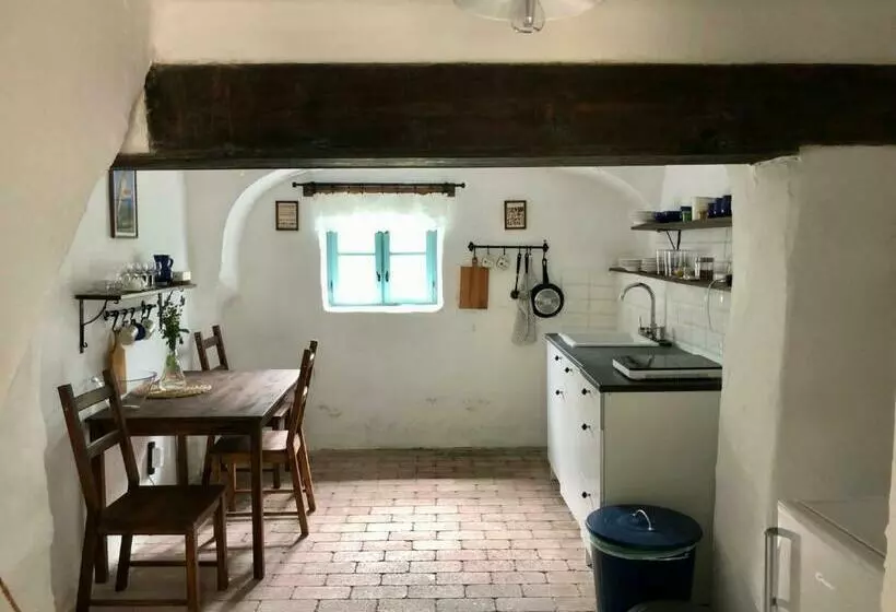 ペンション Káli Kerted Vendégházak Karolin Néni Háza