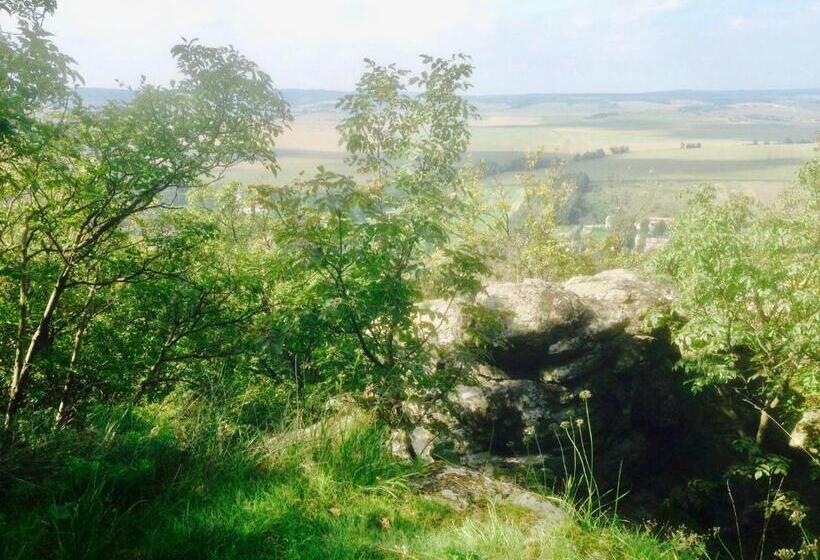 Пансион Káli Kerted Vendégházak Karolin Néni Háza