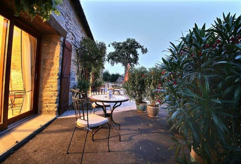 Пансион La Longère De La Chevallerais