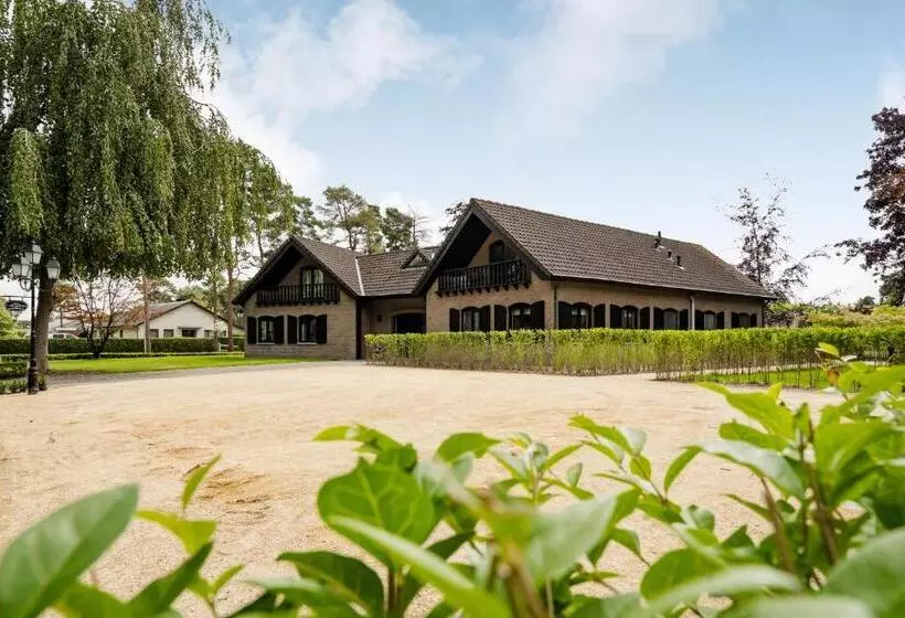 ベッドアンドブレックファースト T Wilgenhuys