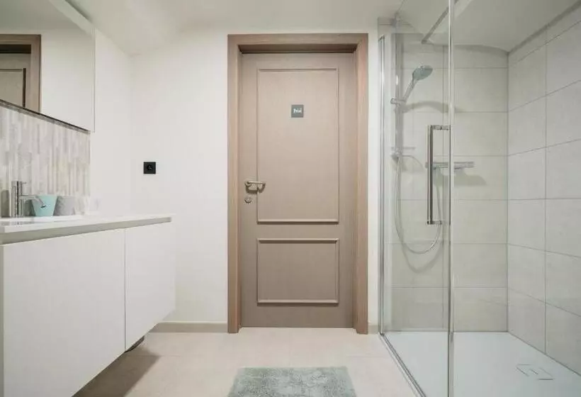 ベッドアンドブレックファースト T Wilgenhuys