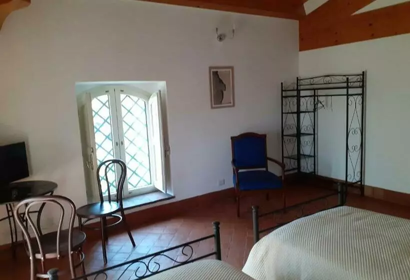 Aamiaismajoitus (B&B) Contrada Zerbate