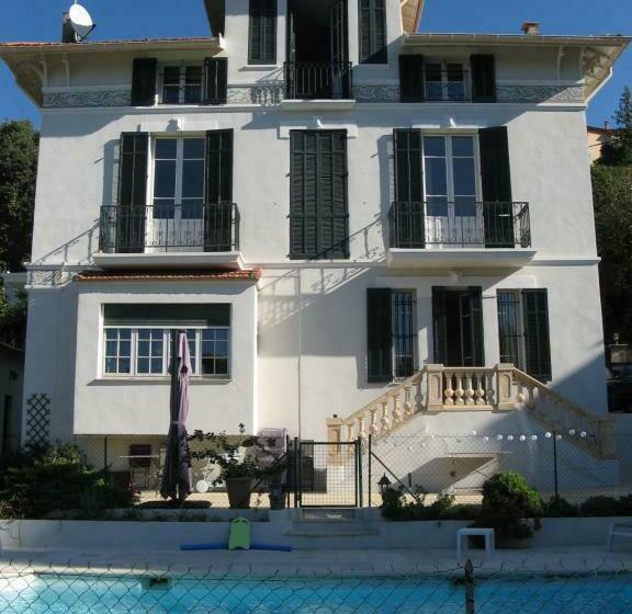 مبيت وإفطار Cottage Massanet