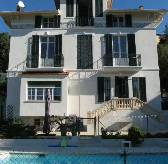 Aamiaismajoitus (B&B) Cottage Massanet