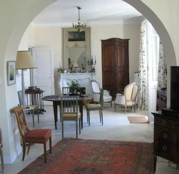 Aamiaismajoitus (B&B) Cottage Massanet