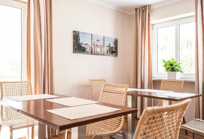 Flatista Boutique Hotel Self Check In