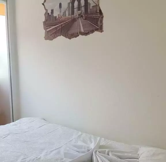 ペンション Bellinzona Rooms