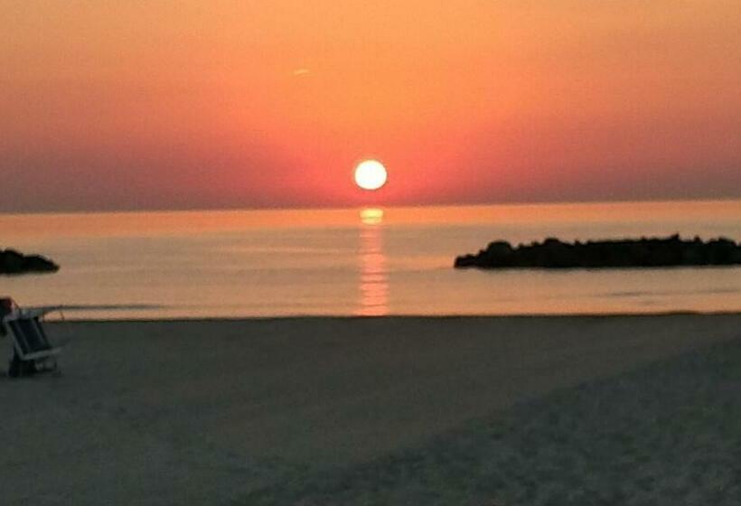 פנסיון Casa De Nella