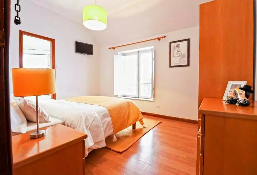 پانسیون Dolce Vianna   City Centre Rooms