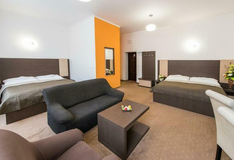 膳宿费 Penzión Resa