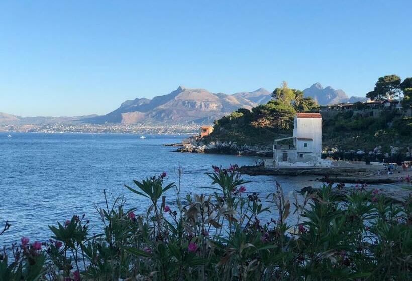 Пансион Seacily Rooms