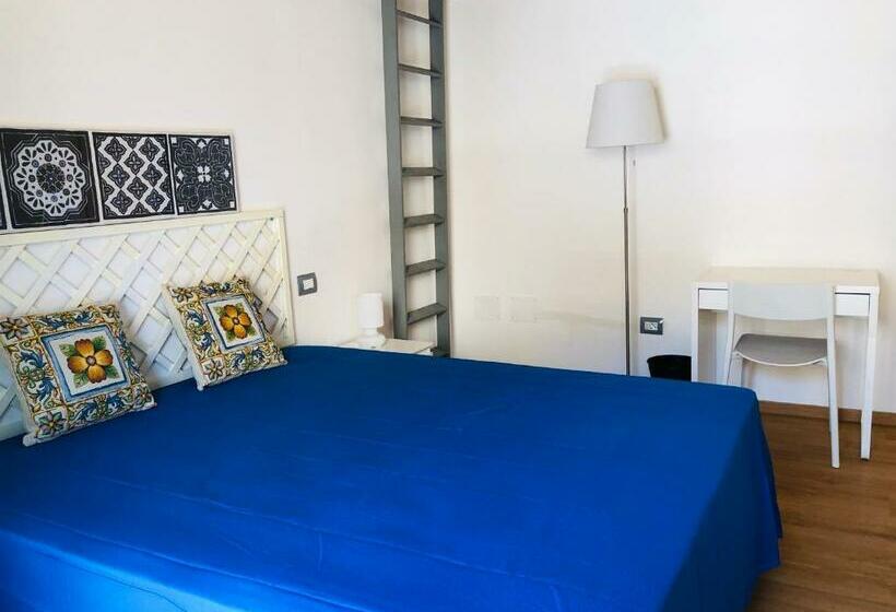 Пансион Seacily Rooms