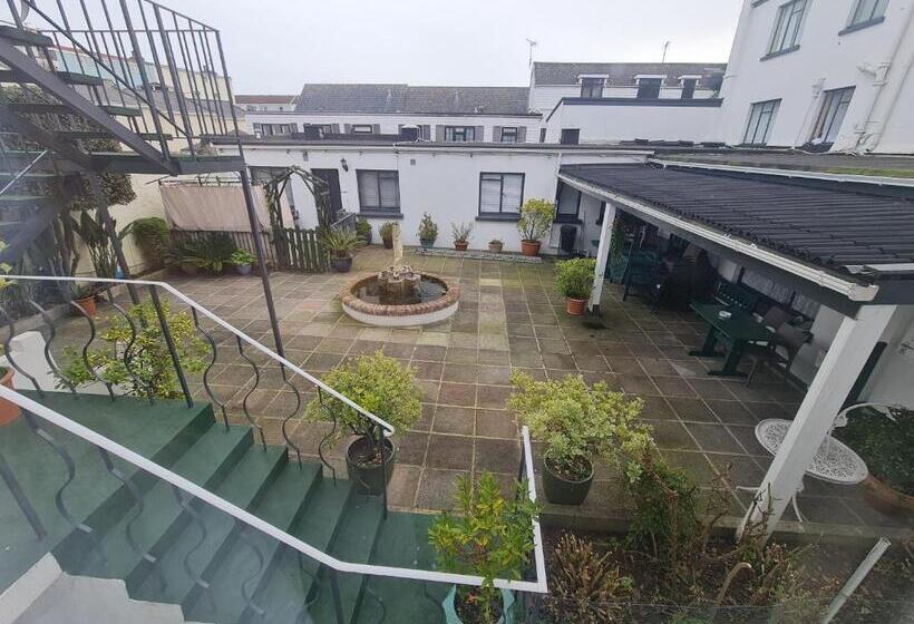 Пансион Villa Nova