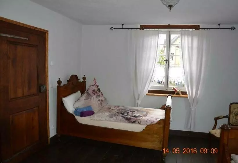 ベッドアンドブレックファースト Anno 1772