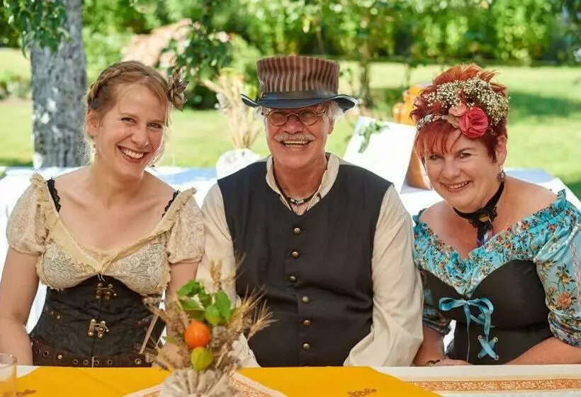 ベッドアンドブレックファースト Anno 1772