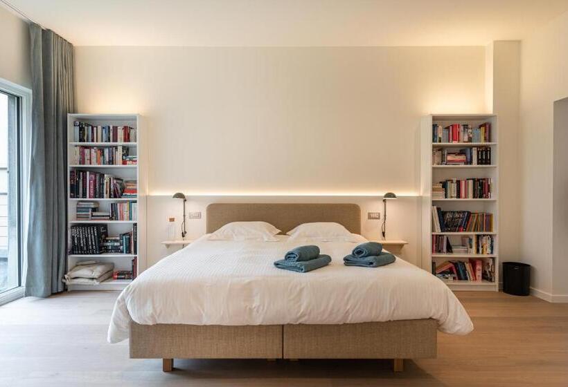 تختخواب و صبحانه Gepetto S Beautiful Stay In The Historic Centre Of Ghent