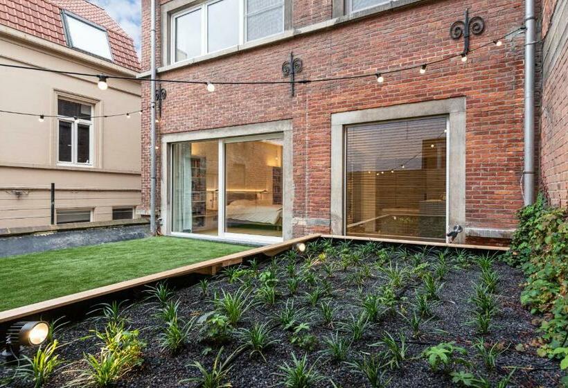 تختخواب و صبحانه Gepetto S Beautiful Stay In The Historic Centre Of Ghent