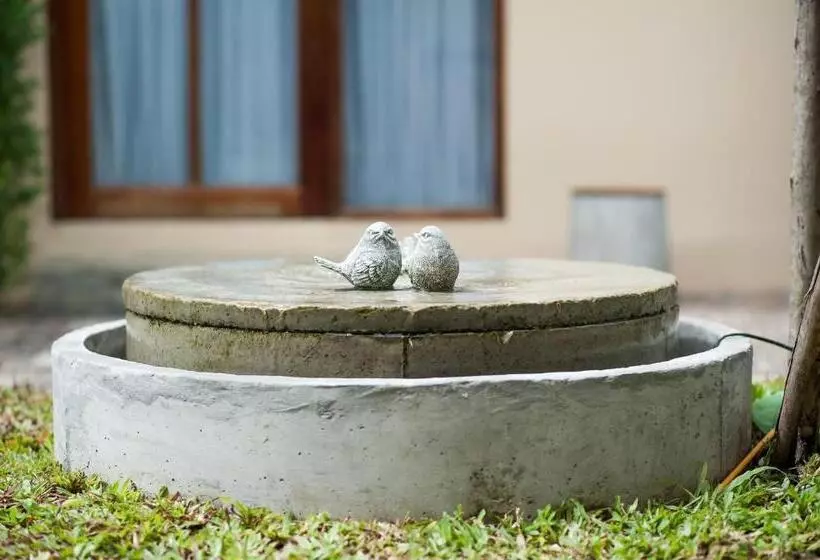 ベッドアンドブレックファースト Sleep Tight At Chumphon