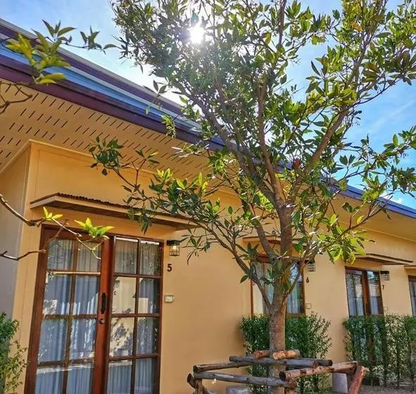 ベッドアンドブレックファースト Sleep Tight At Chumphon