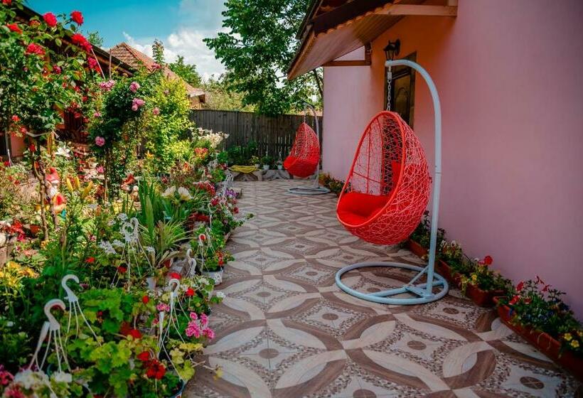 Pensiunea Happy Flowers