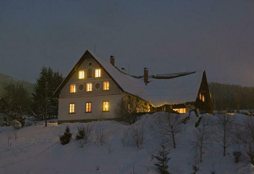 Apartmány Chalupa U Floriánka