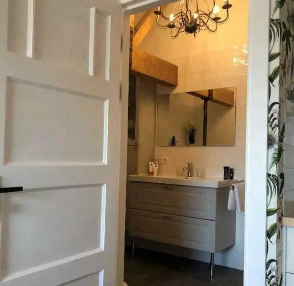 ベッドアンドブレックファースト Bed & Brood De Vogelpoel