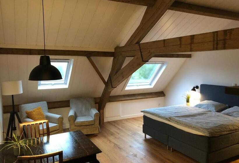 Bed and Breakfast Bed & Brood De Vogelpoel