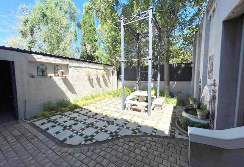 Bed and Breakfast Buffels Place Guesthouse