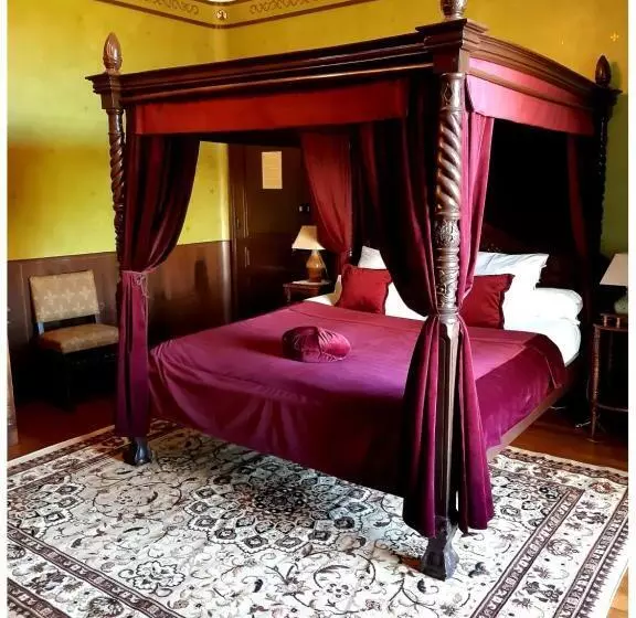 ベッドアンドブレックファースト Château De Mongazon