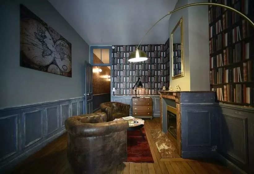 Aamiaismajoitus (B&B) La Cour Des Grands