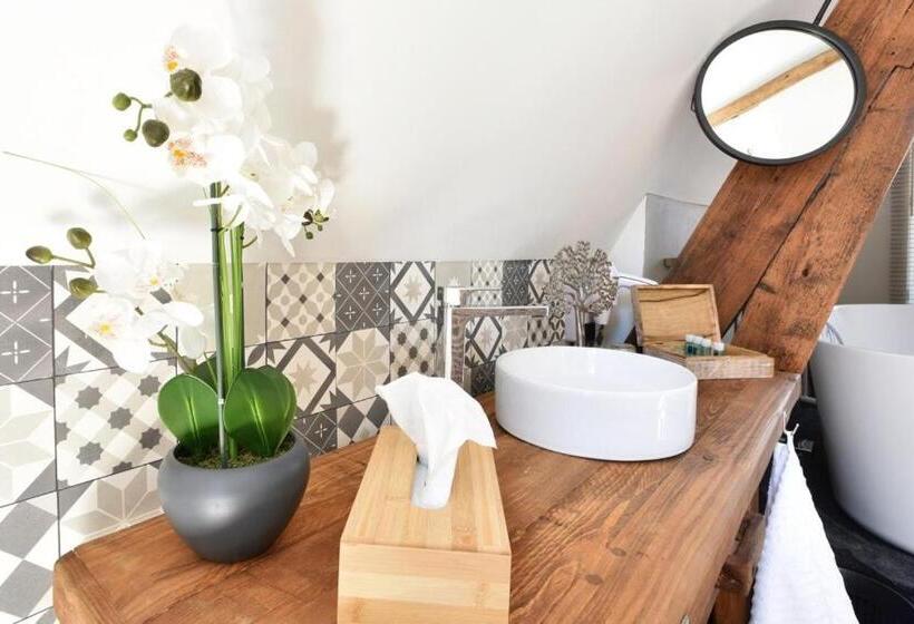 Bed & Breakfast La Cour Des Grands