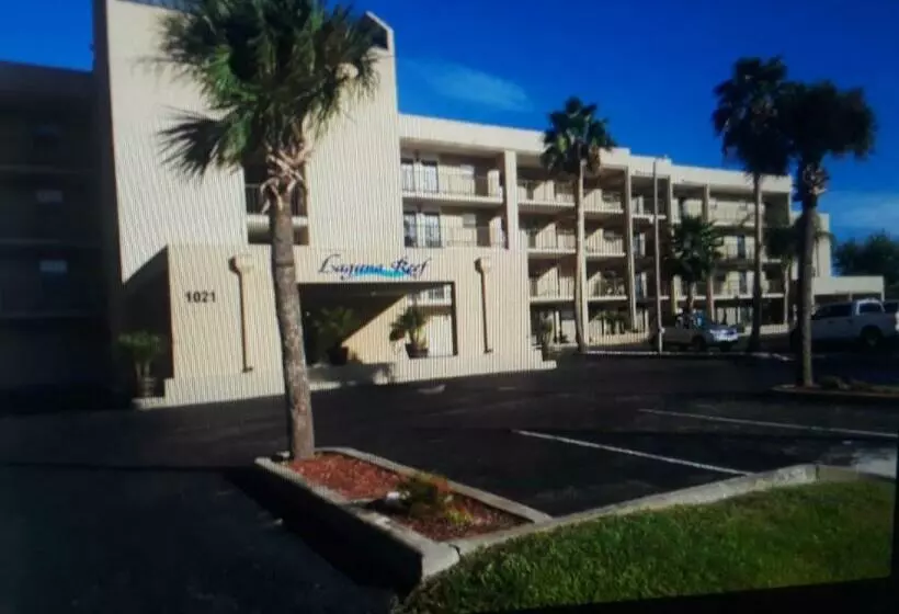 Benjamin S Pier At Laguna Reef Resort