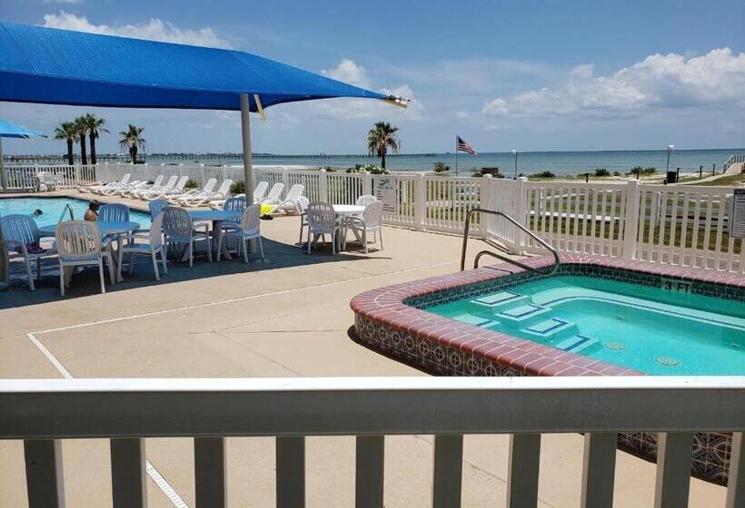 Benjamin S Pier At Laguna Reef Resort