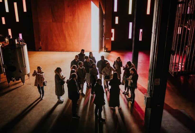 Hotel Castillo De Monte La Reina Posada Real & Bodega