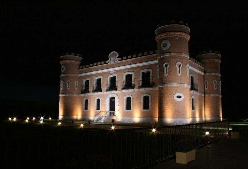Hotel Castillo De Monte La Reina Posada Real & Bodega